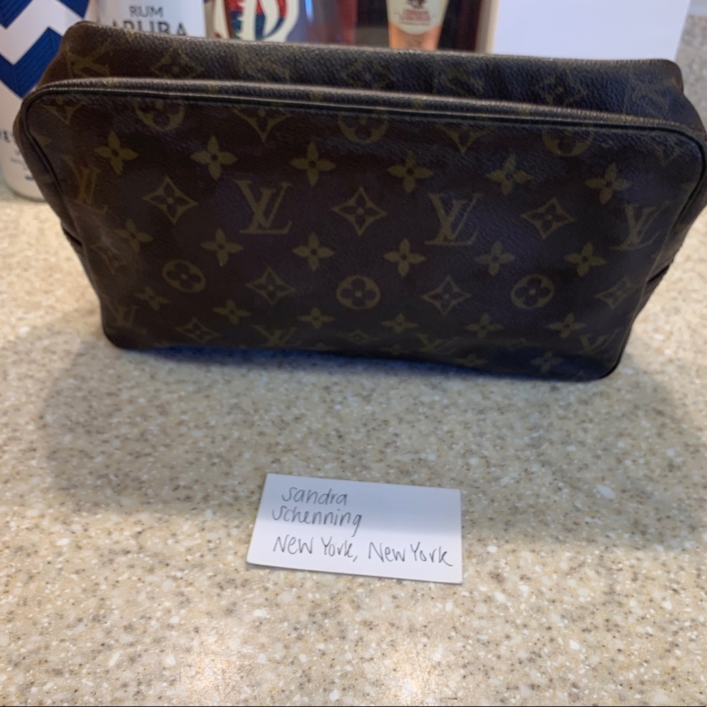 Louis Vuitton trousse 28